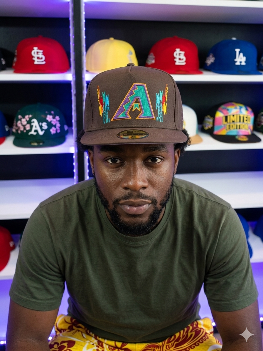 New Era Arizona Diamondbacks 59Fifty fitted hat features a vibrant embroidered teal and purple "A" logo on the front crown. ￼