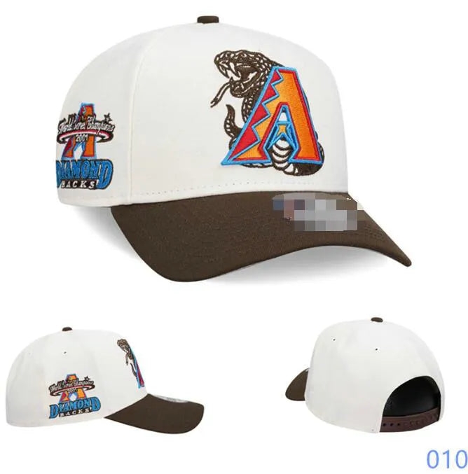 New Era Arizona Diamondbacks 2001 World Series Champions cap features a two-tone design with a white crown and a dark brim.