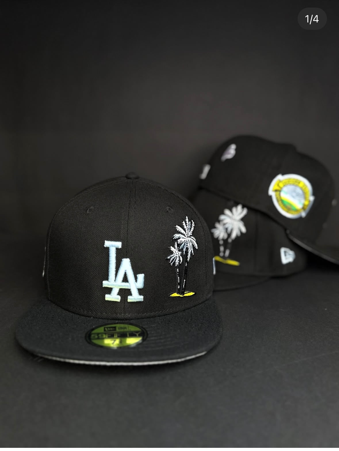 New Era 59FIFTY Los Angeles Dodgers fitted hat with a palm tree side patch