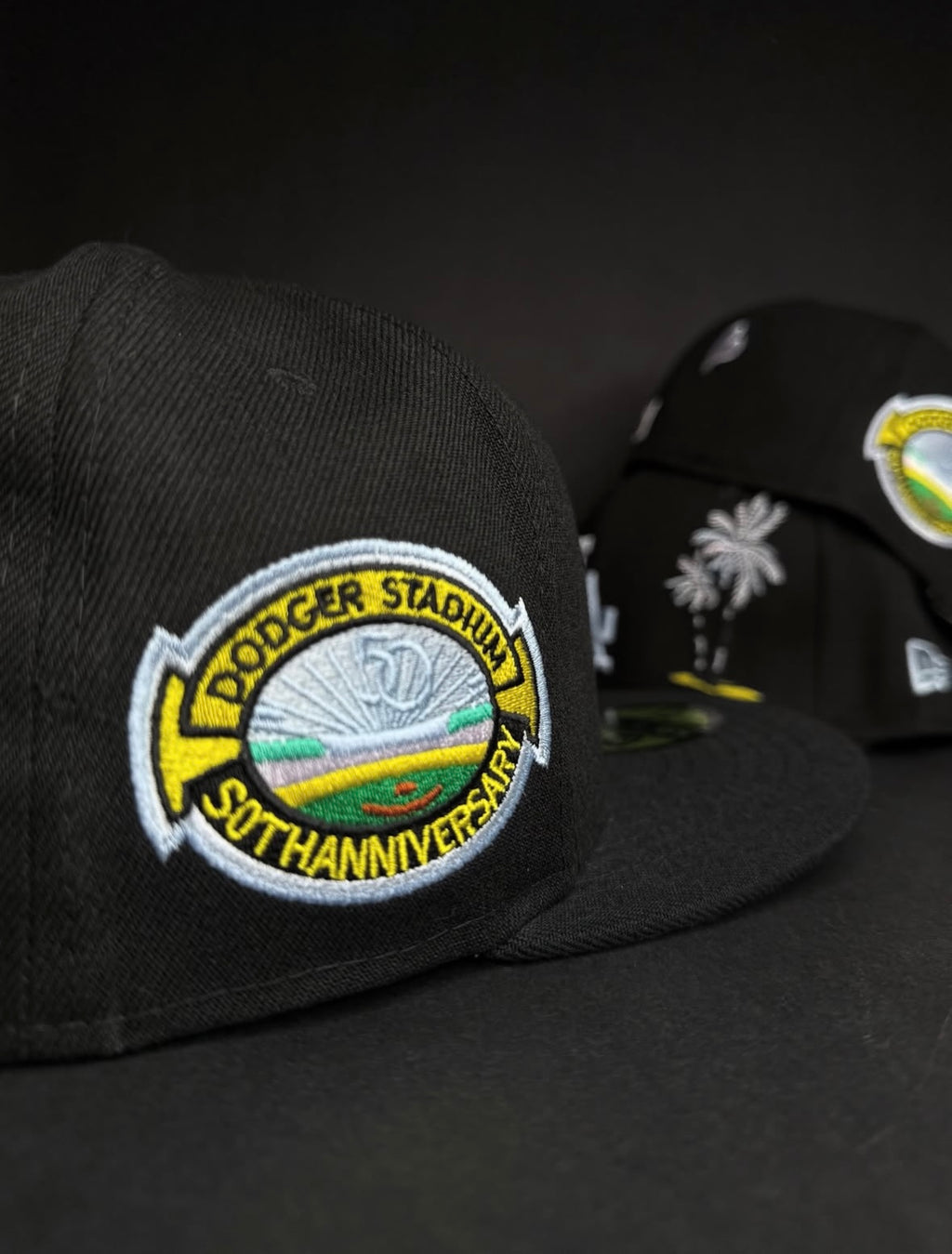 New Era 59FIFTY Los Angeles Dodgers fitted hat with a palm tree side patch