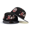 New Era 59Fifty fitted cap features a black crown with a "Mets" script logo in a red and metallic gray design
