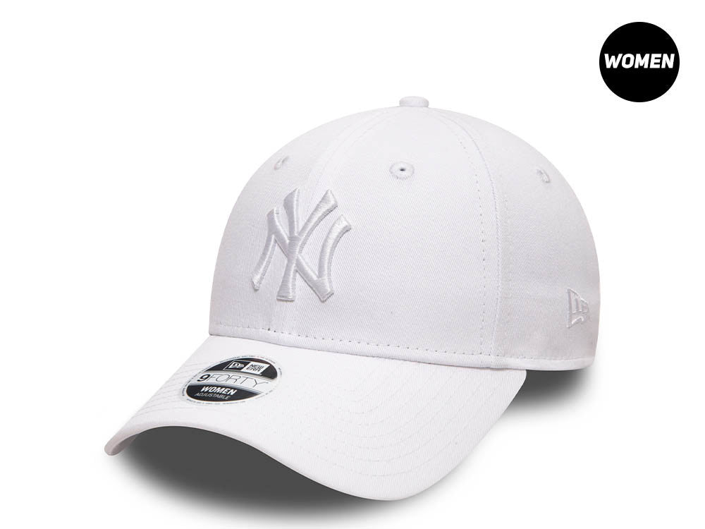 New Era New York Yankees "Easy White" 9FIFTY snapback cap featuring an all-white design with tonal white embroidery